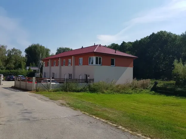 Pronájem bytu 2+kk, Statenice, U Velazu, 47 m2