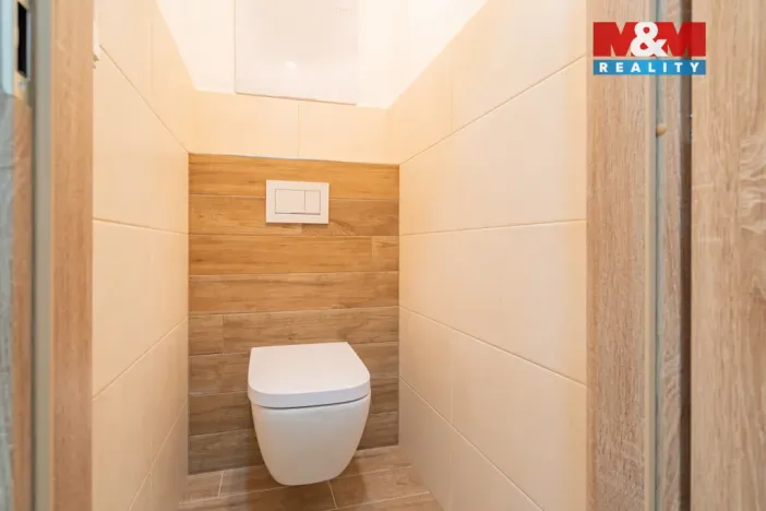 Prodej bytu 3+1, Písek - Hradiště, K Háječku, 74 m2