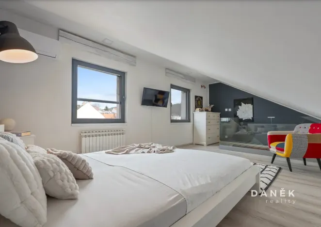 Prodej rodinného domu, Ivančice, Jana Schwarze, 210 m2