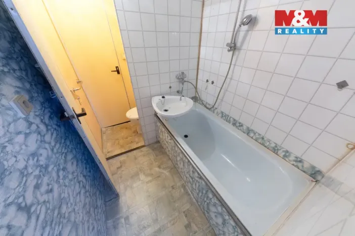 Prodej bytu 3+1, Jablonec nad Nisou, Sadová, 74 m2