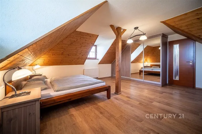 Prodej rodinného domu, Vrábče - Koroseky, 220 m2