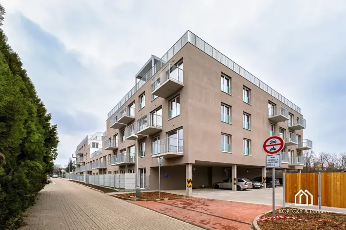 Prodej bytu 5+kk, Praha - Hostavice, Pasecká, 119 m2