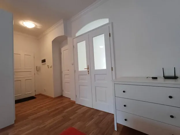 Pronájem bytu 2+kk, Karlovy Vary, Petřín, 55 m2