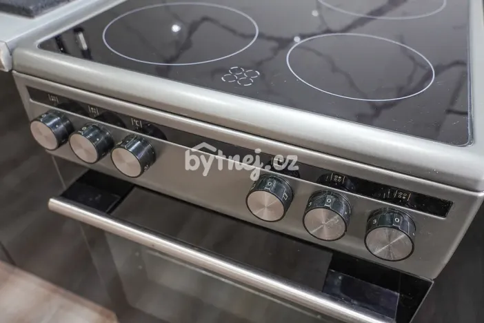 Pronájem bytu 2+kk, Louny, Jablonského, 45 m2