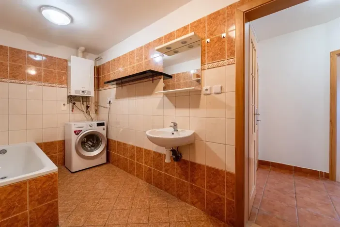 Pronájem bytu 2+kk, Olomouc, Javoříčská, 47 m2