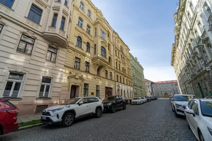 Pronájem bytu 2+kk, Olomouc, Javoříčská, 47 m2