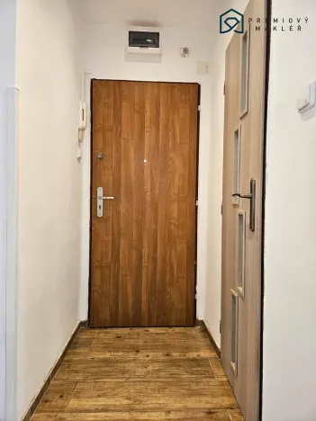 Pronájem bytu 1+1, Litvínov - Horní Litvínov, Podkrušnohorská, 40 m2