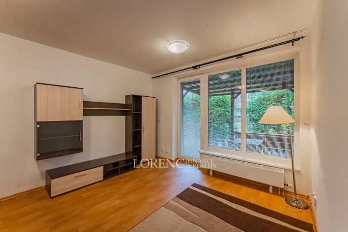 Prodej bytu 2+kk, Praha - Kbely, Herlíkovická, 50 m2