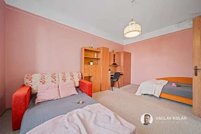 Prodej bytu 2+kk, Hořice, Husova, 43 m2