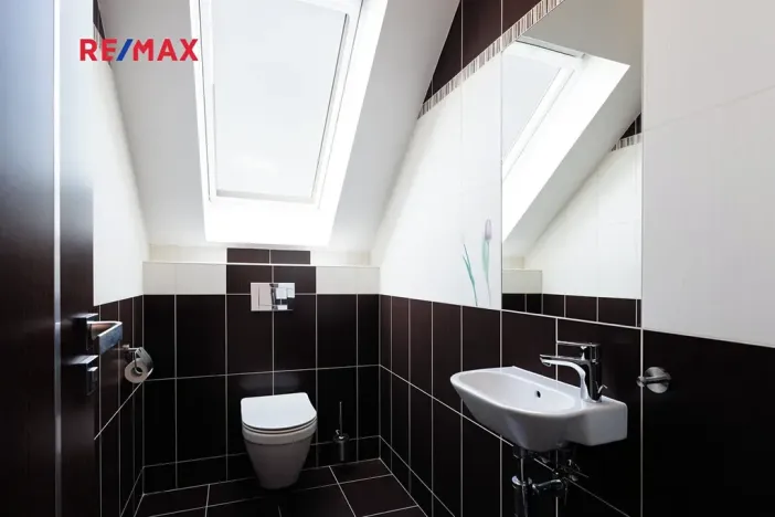 Prodej rodinného domu, Říčany, Tulipánová, 260 m2