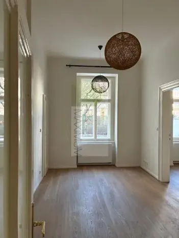 Pronájem kanceláře, Praha - Žižkov, Ondříčkova, 43 m2