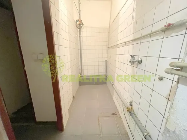 Pronájem obchodního prostoru, Želechovice nad Dřevnicí, 4. května, 55 m2