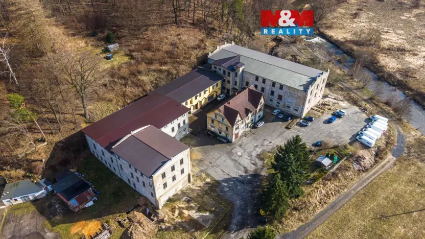 Pronájem výrobních prostor, Višňová - Poustka, 884 m2