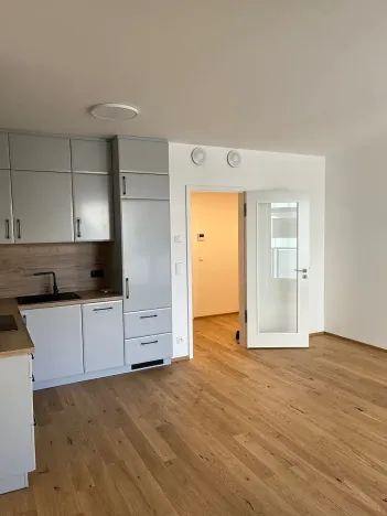 Pronájem bytu 2+kk, Praha - Smíchov, Podbělohorská, 57 m2
