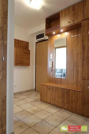 Pronájem bytu 3+kk, Praha, U Slovanky, 73 m2