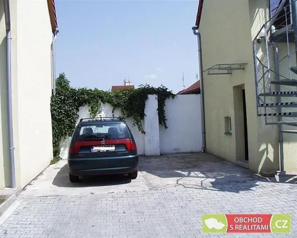 Pronájem bytu 1+kk, Čelákovice, Sokolovská, 33 m2