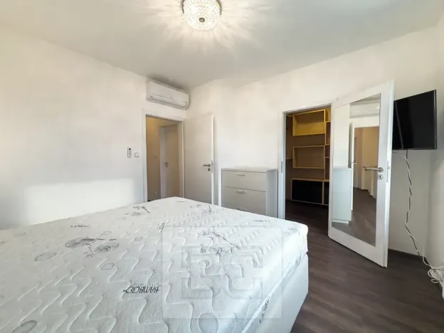 Pronájem rodinného domu, Praha - Dolní Měcholupy, 102 m2