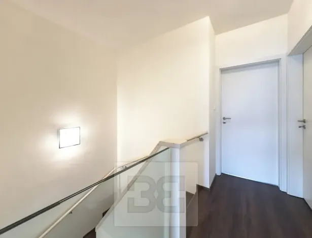 Pronájem rodinného domu, Praha - Dolní Měcholupy, 102 m2