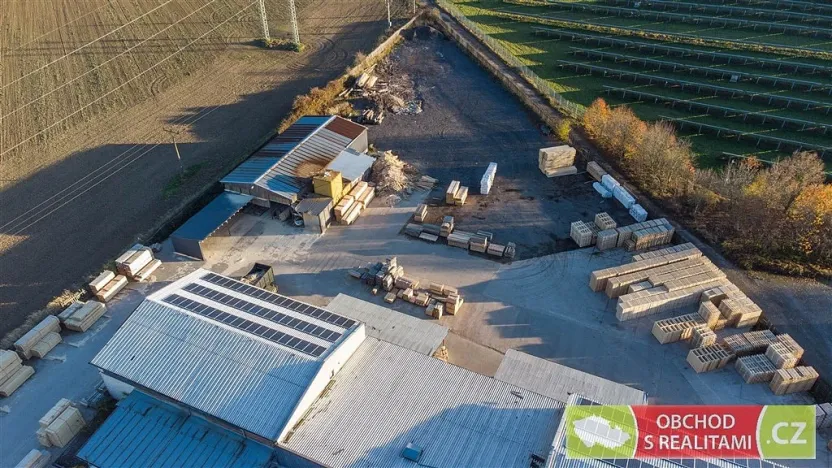 Pronájem skladu, Morašice, 2710 m2