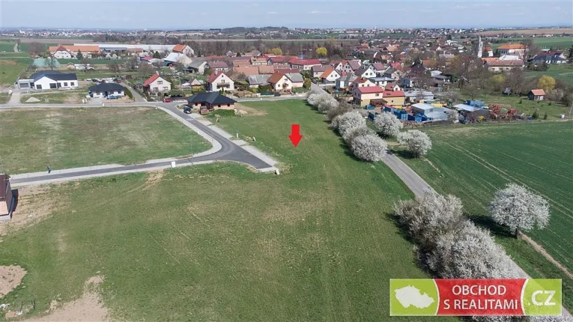 Prodej pozemku, Stolany, 1366 m2