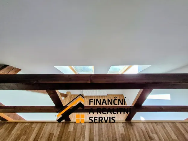 Pronájem atypického bytu, Mladá Boleslav, Husova, 60 m2