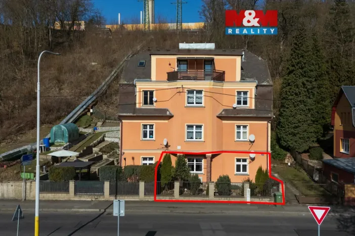Prodej bytu 1+kk, Karlovy Vary - Bohatice, Dalovická, 34 m2