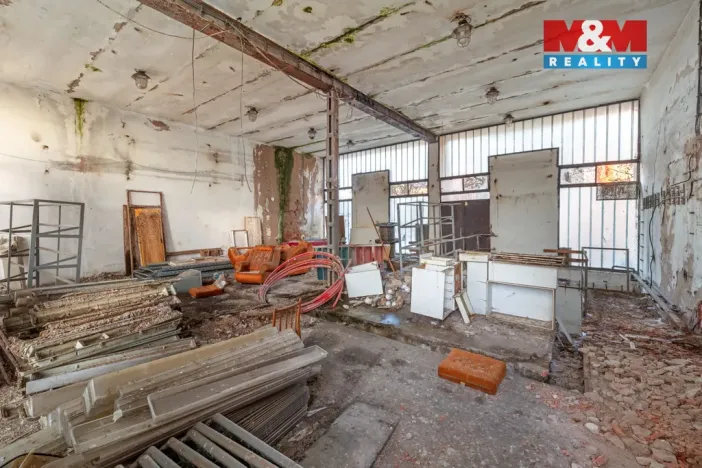 Prodej komerčního pozemku, Kralupy nad Vltavou, sídl. Hůrka, 238 m2