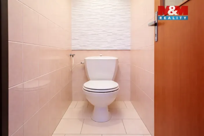 Prodej bytu 2+1, Klatovy - Klatovy IV, Na Bělidle, 70 m2