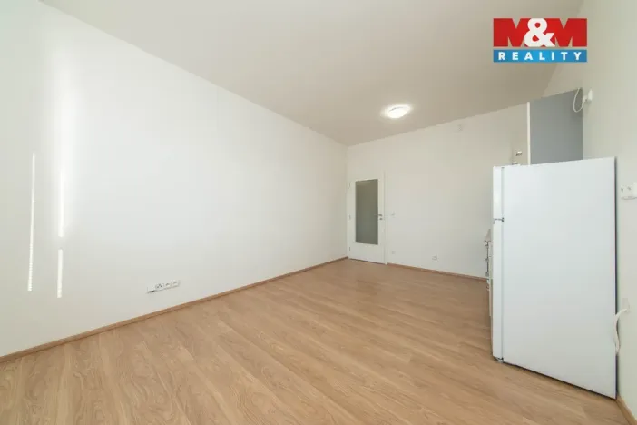 Pronájem bytu 2+kk, Praha - Holešovice, V závětří, 42 m2