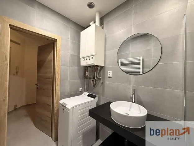 Pronájem bytu 1+1, Děčín, Hálkova, 44 m2