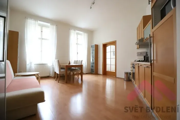 Pronájem bytu 2+kk, Praha - Nové Město, Koubkova, 52 m2