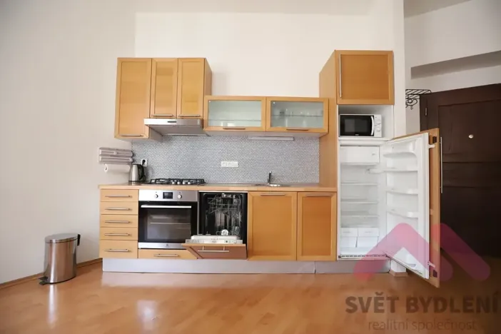 Pronájem bytu 2+kk, Praha - Nové Město, Koubkova, 52 m2