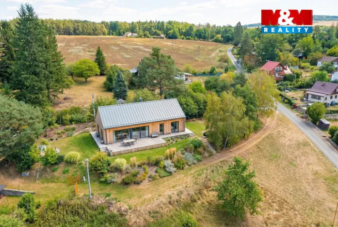 Prodej chaty, Vojníkov, 311 m2