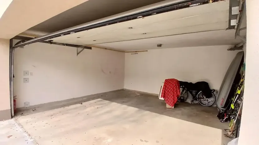 Pronájem garáže, Beroun, Náměstí Joachima Barranda, 17 m2