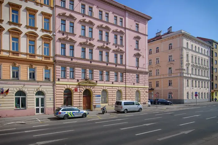 Prodej bytu 2+kk, Praha, Sokolská, 46 m2