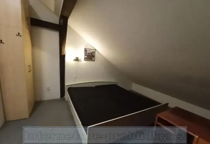 Pronájem pokoje, Praha - Holyně, U vápenice, 15 m2