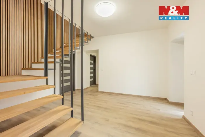 Prodej rodinného domu, Klobuky - Páleček, 179 m2