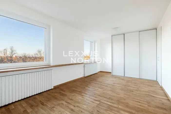 Pronájem rodinného domu, Praha - Dejvice, Fragnerova, 265 m2