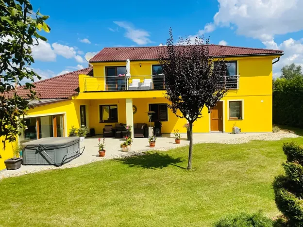 Prodej rodinného domu, Radějovice, 218 m2