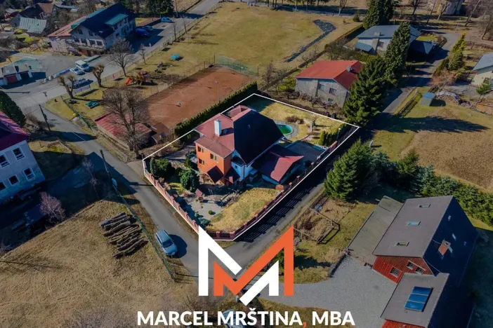 Prodej rodinného domu, Borová, 307 m2