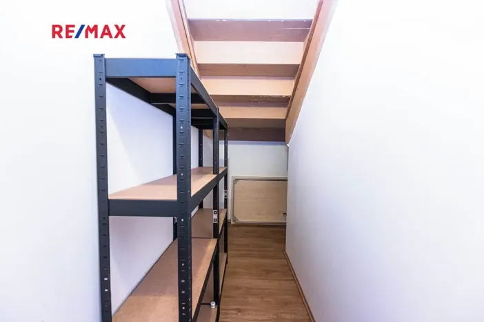 Pronájem rodinného domu, Mnichovice, Myšlínská, 221 m2