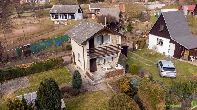 Prodej chaty, Hrádek, U hřiště, 32 m2