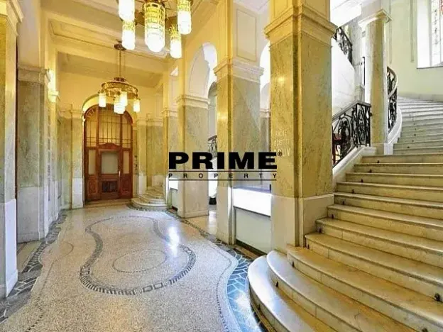 Pronájem kanceláře, Praha - Nové Město, Spálená, 538 m2