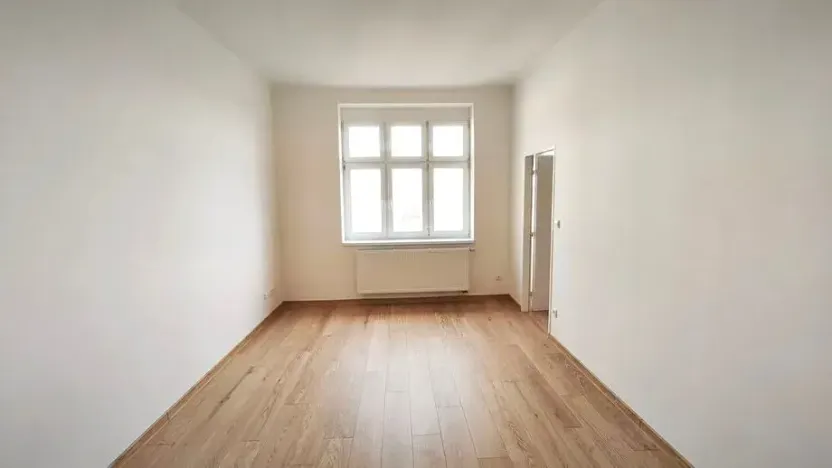 Pronájem bytu 2+kk, Praha - Vinohrady, Čáslavská, 45 m2