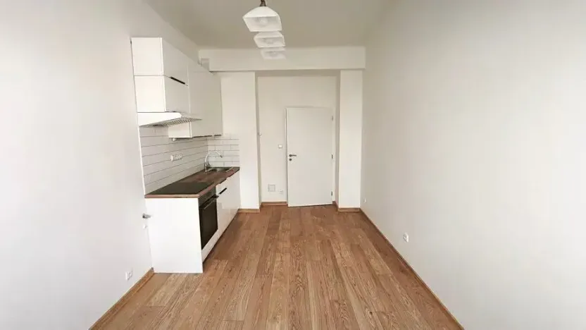 Pronájem bytu 2+kk, Praha - Vinohrady, Čáslavská, 45 m2