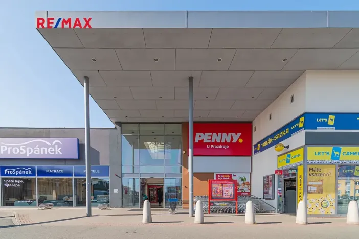 Pronájem obchodního prostoru, Plzeň, 181 m2