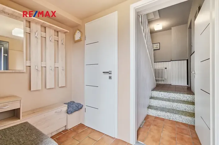 Pronájem rodinného domu, Dýšina, Kostelní, 171 m2