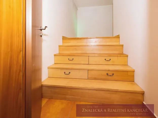 Pronájem bytu 5+1, Praha - Smíchov, U Malvazinky, 131 m2