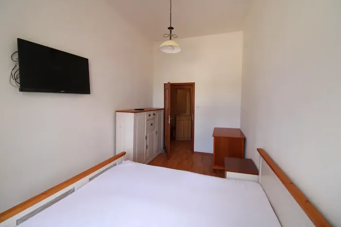 Pronájem bytu 2+1, Karlovy Vary, I. P. Pavlova, 54 m2