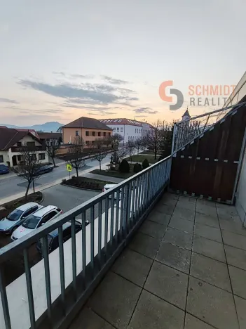 Pronájem bytu 1+kk, Šakvice, Hlavní, 32 m2